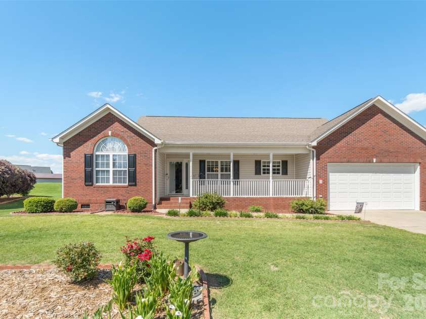 202 Big Dipper Court, Wingate, NC 28174.  MLS# CAR4382477, YatesRealty ID 23833. Front exterior