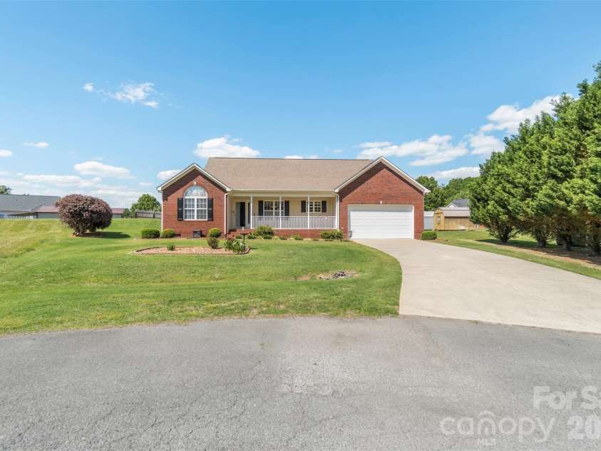202 Big Dipper Court, Wingate, NC 28174.  MLS# CAR4382477, YatesRealty ID 23833. Front exterior