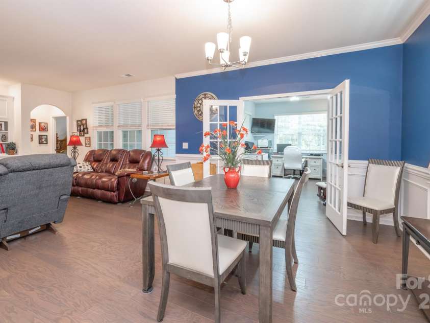 548 Cellini Place, Mount Holly, NC 28120.  MLS# CAR4275205, YatesRealty ID 23836. Dining are