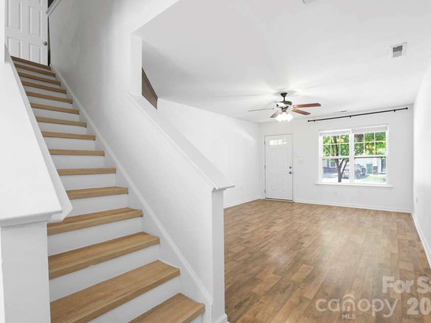 140 Thea Lane, Fletcher, NC 28732.  MLS# CAR4374845, YatesRealty ID 23837. 