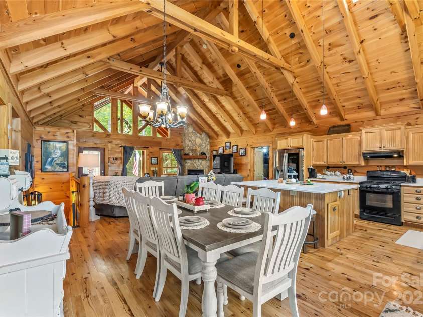 279 Outback Trail, Nebo, NC 28761.  MLS# CAR4277769, YatesRealty ID 23838. 