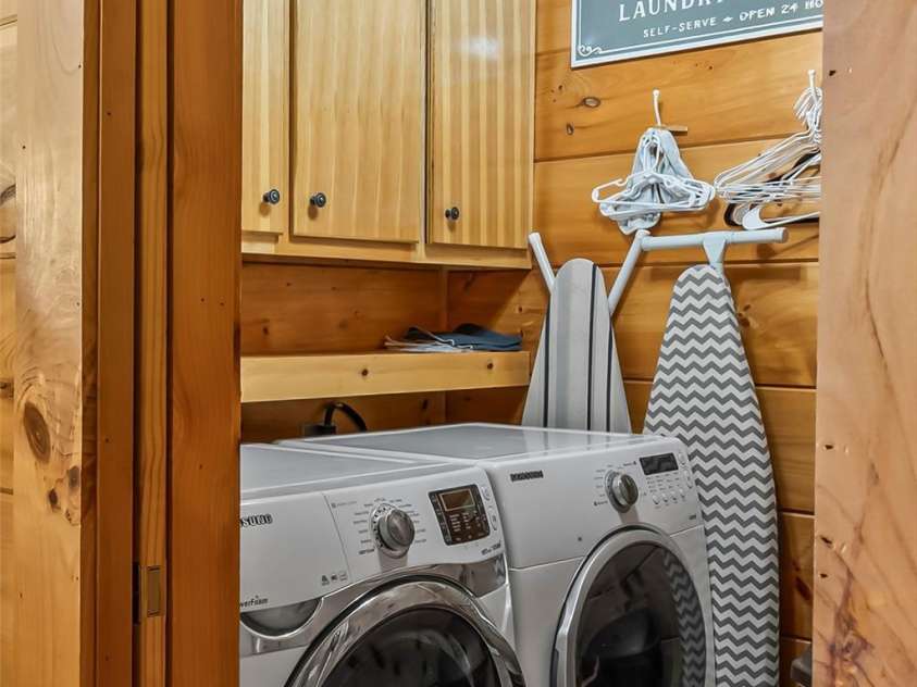 279 Outback Trail, Nebo, NC 28761.  MLS# CAR4277769, YatesRealty ID 23838. 