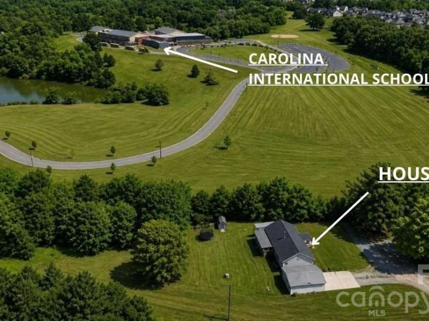 205 Moss Drive, Concord, NC 28027.  MLS# CAR4382397, YatesRealty ID 23839. 