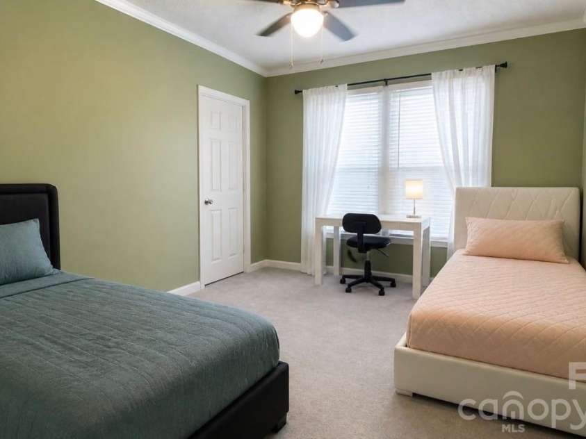 205 Moss Drive, Concord, NC 28027.  MLS# CAR4382397, YatesRealty ID 23839. 