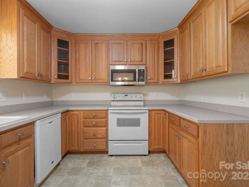 1207 Overhill Road, Salisbury, NC 28144.  MLS# CAR4228943, YatesRealty ID 2384. 