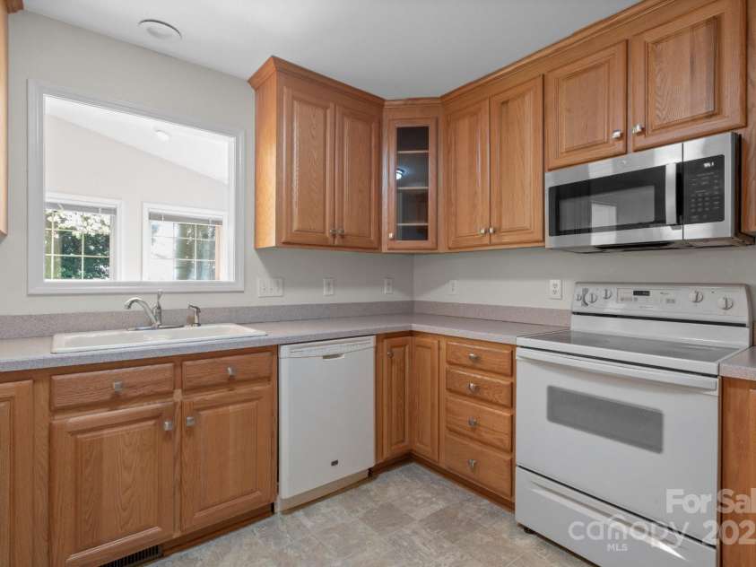 1207 Overhill Road, Salisbury, NC 28144.  MLS# CAR4228943, YatesRealty ID 2384. 