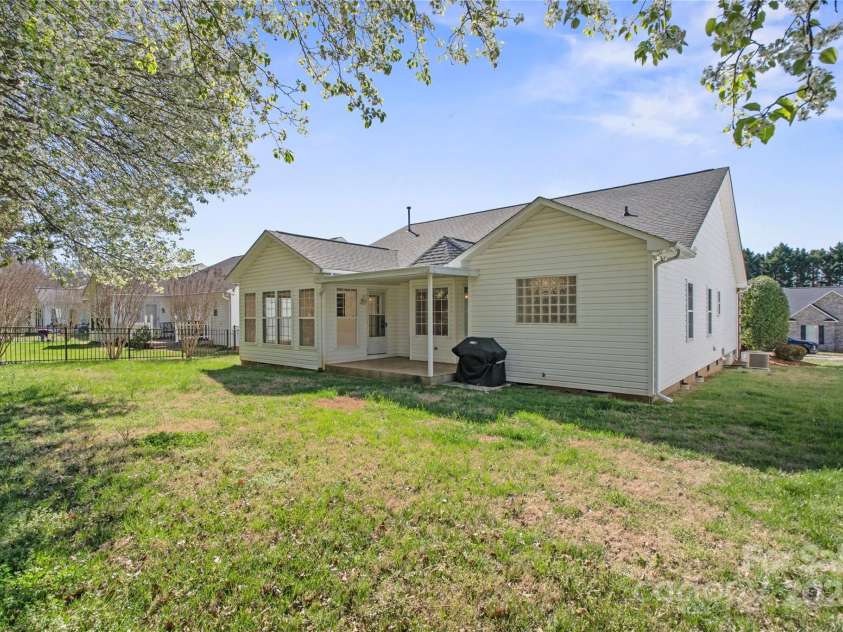 1207 Overhill Road, Salisbury, NC 28144.  MLS# CAR4228943, YatesRealty ID 2384. 