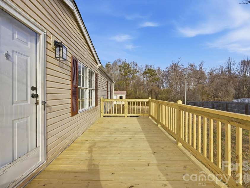 53 Mountain View Drive, Taylorsville, NC 28681.  MLS# CAR4340818, YatesRealty ID 2384. 