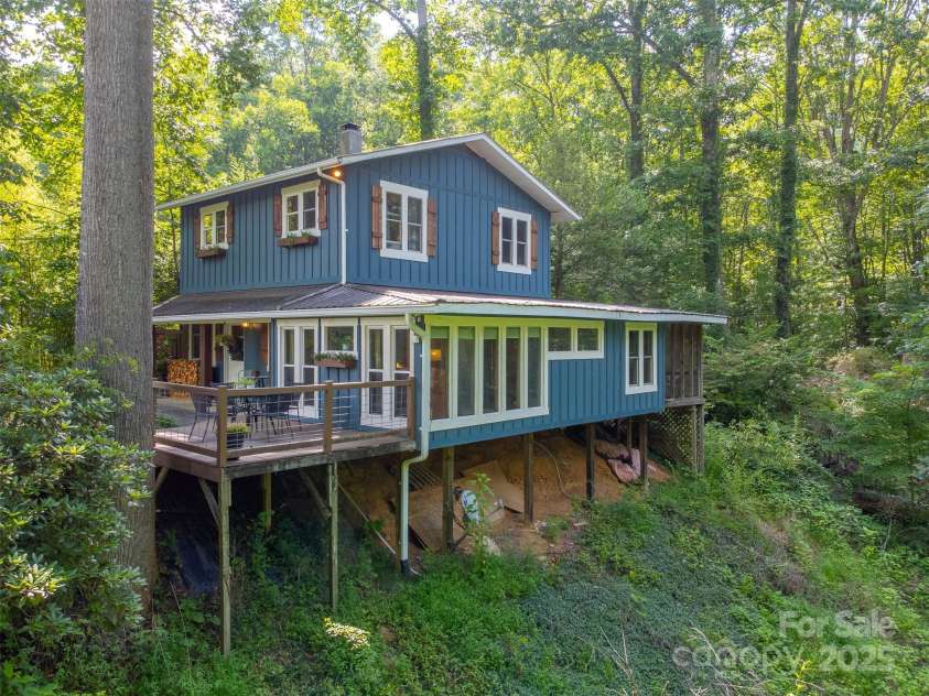 590 Claude Cook Road, Sylva, NC 28779.  MLS# CAR4277927, YatesRealty ID 23840. 