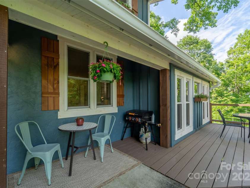 590 Claude Cook Road, Sylva, NC 28779.  MLS# CAR4277927, YatesRealty ID 23840. 