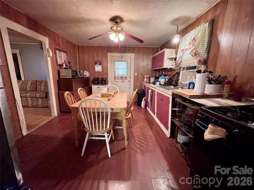 126 West Street, Ellenboro, NC 28040.  MLS# CAR4382395, YatesRealty ID 23841. 