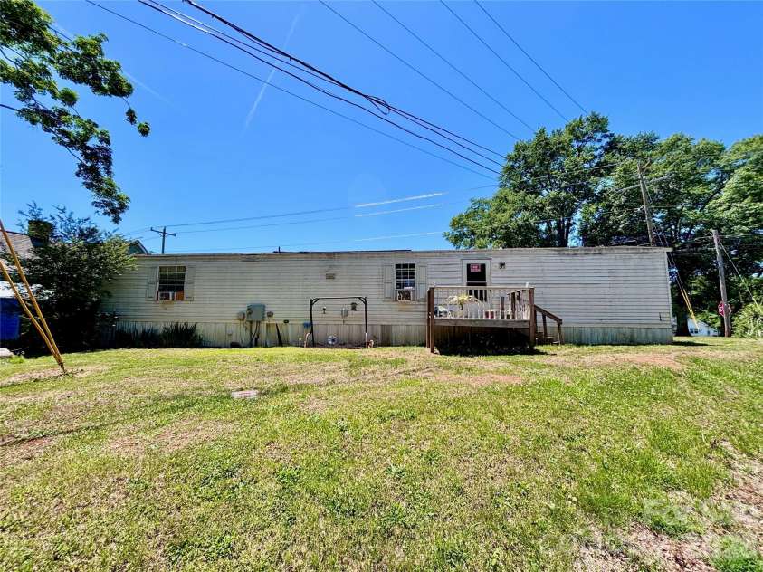 126 West Street, Ellenboro, NC 28040.  MLS# CAR4382395, YatesRealty ID 23841. 