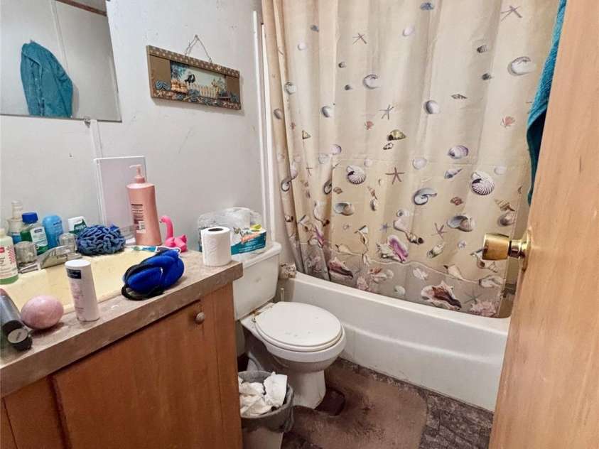 126 West Street, Ellenboro, NC 28040.  MLS# CAR4382395, YatesRealty ID 23841. 