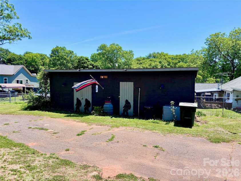 126 West Street, Ellenboro, NC 28040.  MLS# CAR4382395, YatesRealty ID 23841. 