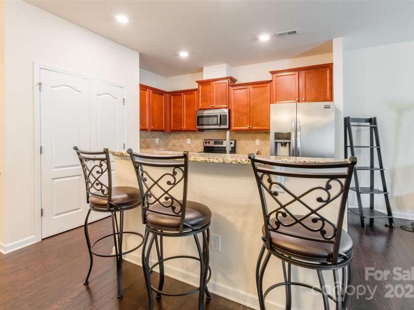 2784 Sawbridge Lane, Gastonia, NC 28056.  MLS# CAR4278021, YatesRealty ID 23841. 