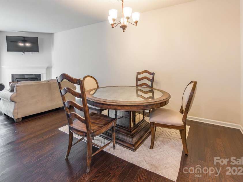 2784 Sawbridge Lane, Gastonia, NC 28056.  MLS# CAR4278021, YatesRealty ID 23841. 