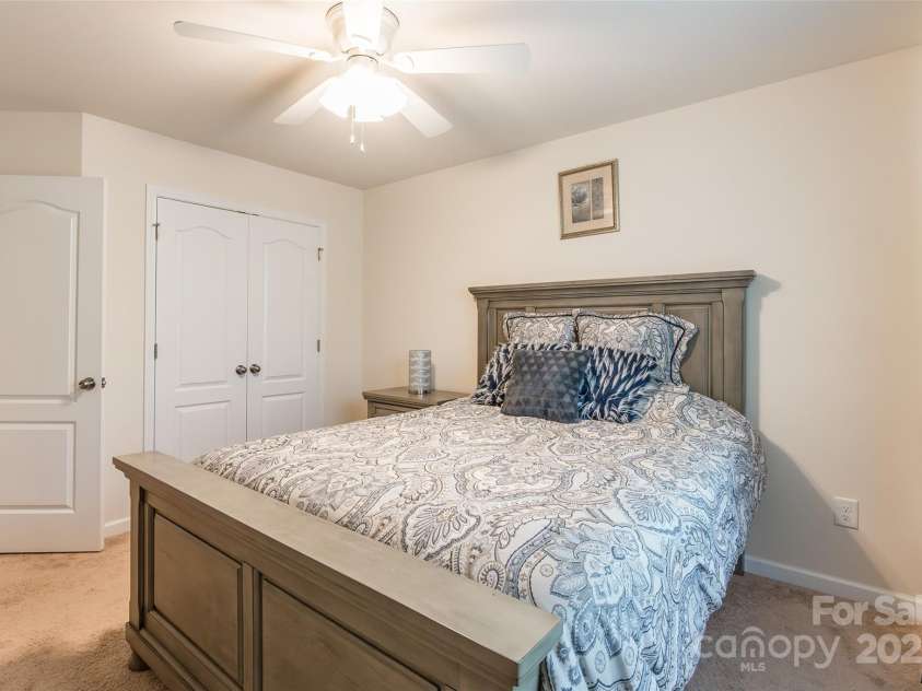 2784 Sawbridge Lane, Gastonia, NC 28056.  MLS# CAR4278021, YatesRealty ID 23841. 