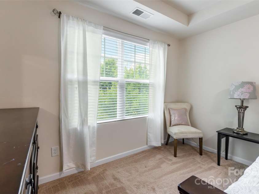 2784 Sawbridge Lane, Gastonia, NC 28056.  MLS# CAR4278021, YatesRealty ID 23841. 