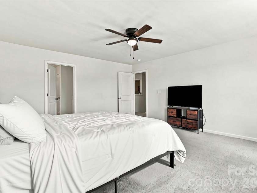 118 Hill Lane, Troutman, NC 28166.  MLS# CAR4376345, YatesRealty ID 23843. 