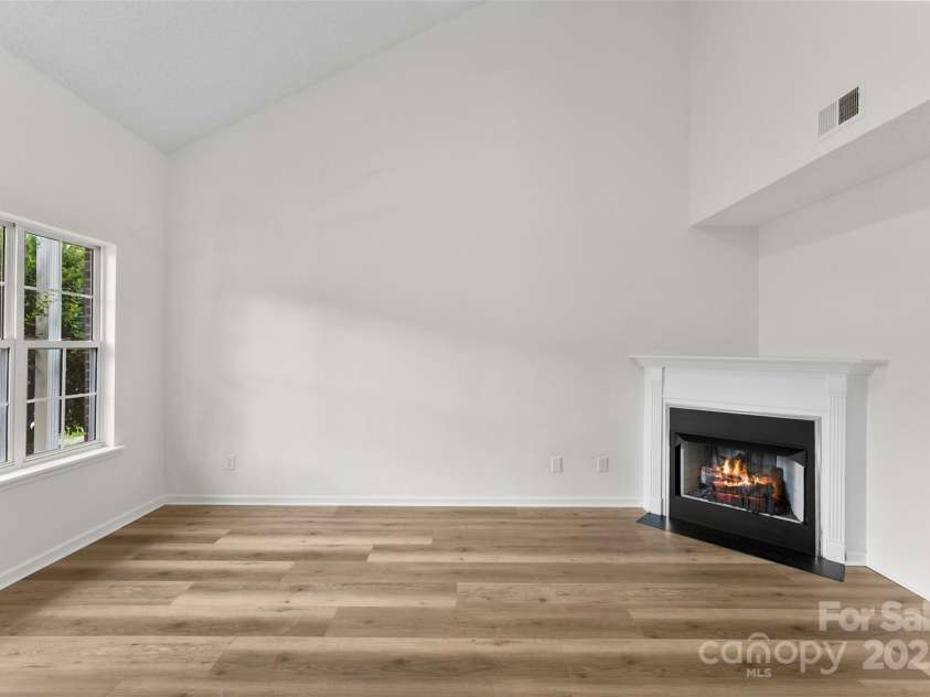 12914 Sickles Drive, Charlotte, NC 28273.  MLS# CAR4275478, YatesRealty ID 23844. 