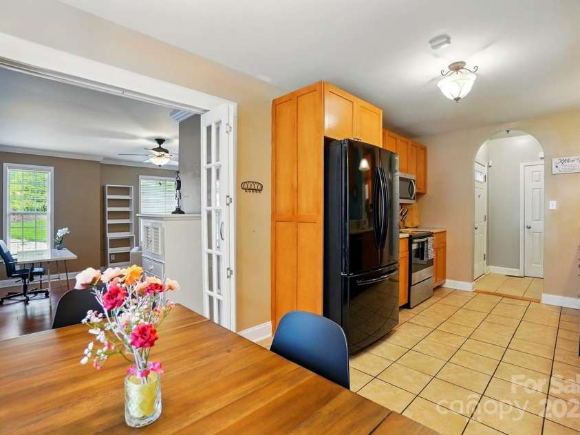 2745 Stockwood Drive, Gastonia, NC 28056.  MLS# CAR4253983, YatesRealty ID 23845. 