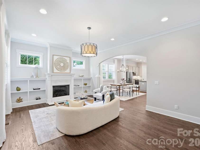 3030 Attaberry Drive, Charlotte, NC 28205.  MLS# CAR4378482, YatesRealty ID 23845. 