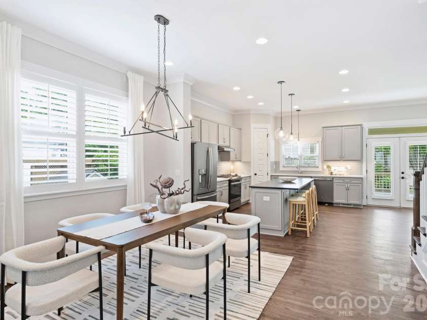 3030 Attaberry Drive, Charlotte, NC 28205.  MLS# CAR4378482, YatesRealty ID 23845. 