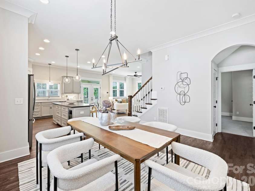 3030 Attaberry Drive, Charlotte, NC 28205.  MLS# CAR4378482, YatesRealty ID 23845. 