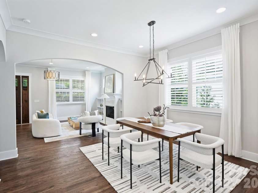 3030 Attaberry Drive, Charlotte, NC 28205.  MLS# CAR4378482, YatesRealty ID 23845. 