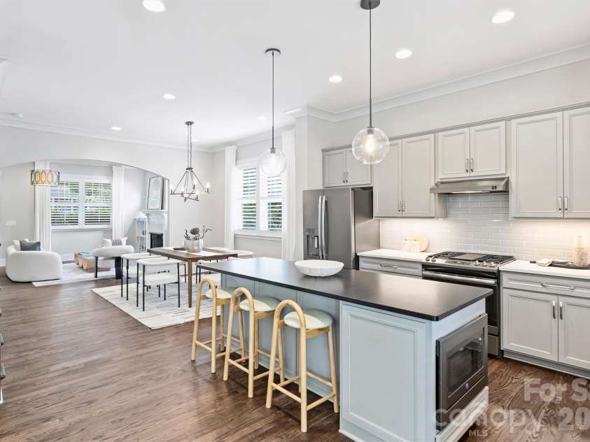 3030 Attaberry Drive, Charlotte, NC 28205.  MLS# CAR4378482, YatesRealty ID 23845. 