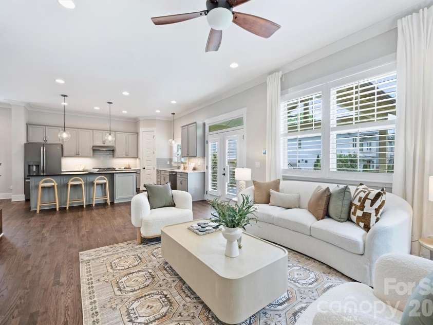 3030 Attaberry Drive, Charlotte, NC 28205.  MLS# CAR4378482, YatesRealty ID 23845. 