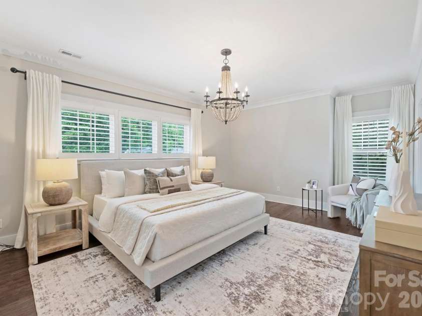3030 Attaberry Drive, Charlotte, NC 28205.  MLS# CAR4378482, YatesRealty ID 23845. 