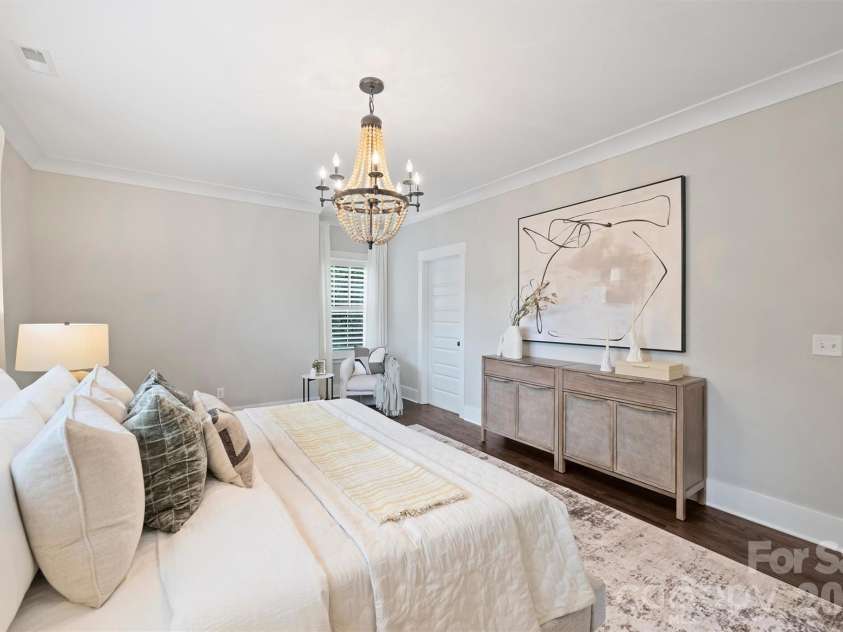 3030 Attaberry Drive, Charlotte, NC 28205.  MLS# CAR4378482, YatesRealty ID 23845. 
