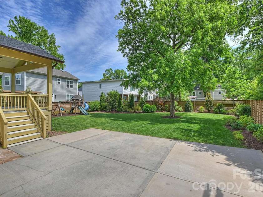 3030 Attaberry Drive, Charlotte, NC 28205.  MLS# CAR4378482, YatesRealty ID 23845. 