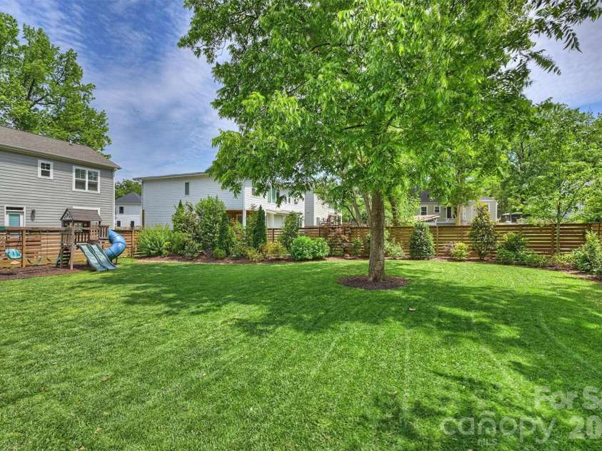 3030 Attaberry Drive, Charlotte, NC 28205.  MLS# CAR4378482, YatesRealty ID 23845. 