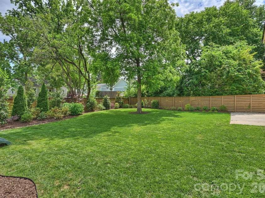 3030 Attaberry Drive, Charlotte, NC 28205.  MLS# CAR4378482, YatesRealty ID 23845. 