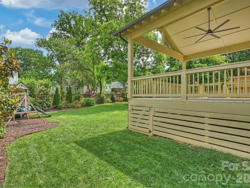 3030 Attaberry Drive, Charlotte, NC 28205.  MLS# CAR4378482, YatesRealty ID 23845. 