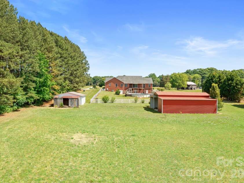 3987 NC 27 Highway, Lincolnton, NC 28092.  MLS# CAR4381735, YatesRealty ID 23846. 