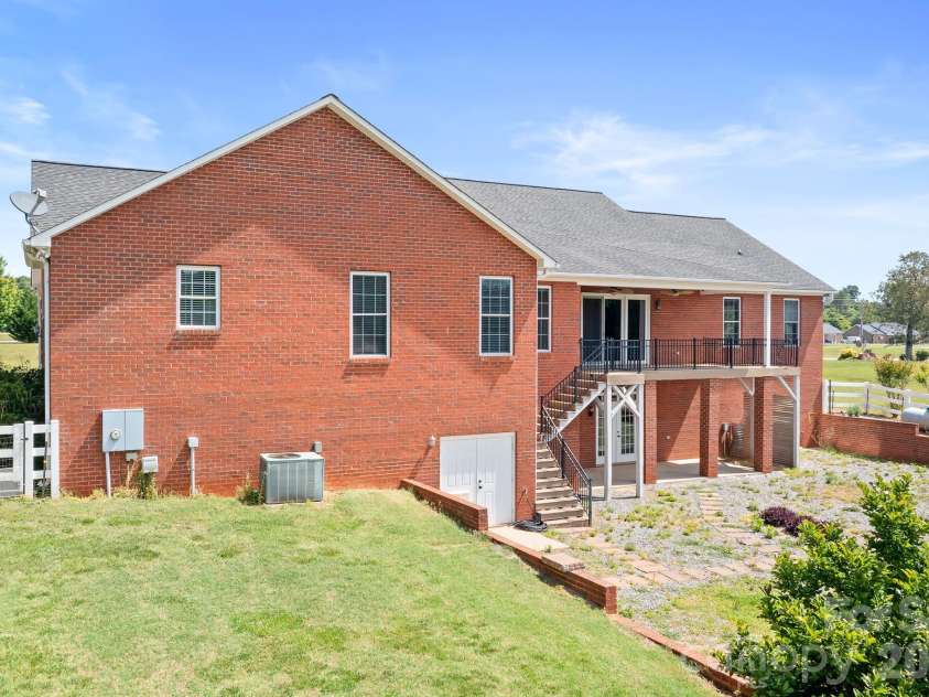 3987 NC 27 Highway, Lincolnton, NC 28092.  MLS# CAR4381735, YatesRealty ID 23846. 
