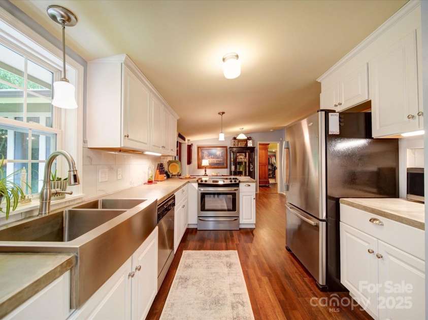 157 Old Hearth Road, Clover, SC 29710.  MLS# CAR4265529, YatesRealty ID 23847. 