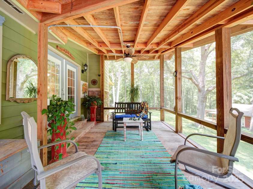 157 Old Hearth Road, Clover, SC 29710.  MLS# CAR4265529, YatesRealty ID 23847. 