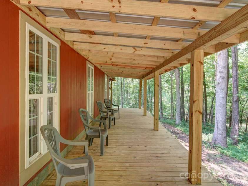 157 Old Hearth Road, Clover, SC 29710.  MLS# CAR4265529, YatesRealty ID 23847. 