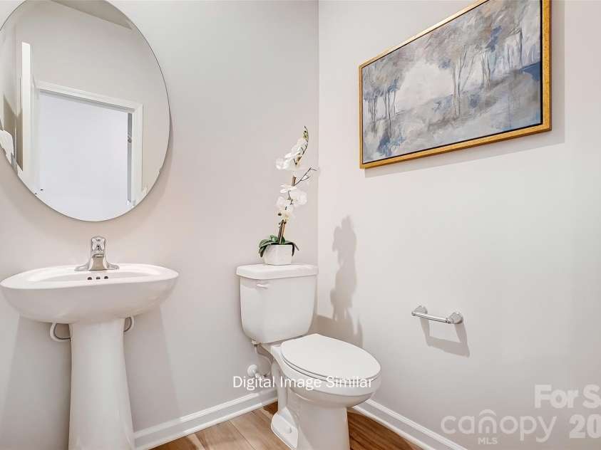 6044 Mallow Crossing Lane, Charlotte, NC 28213.  MLS# CAR4343804, YatesRealty ID 2385. 