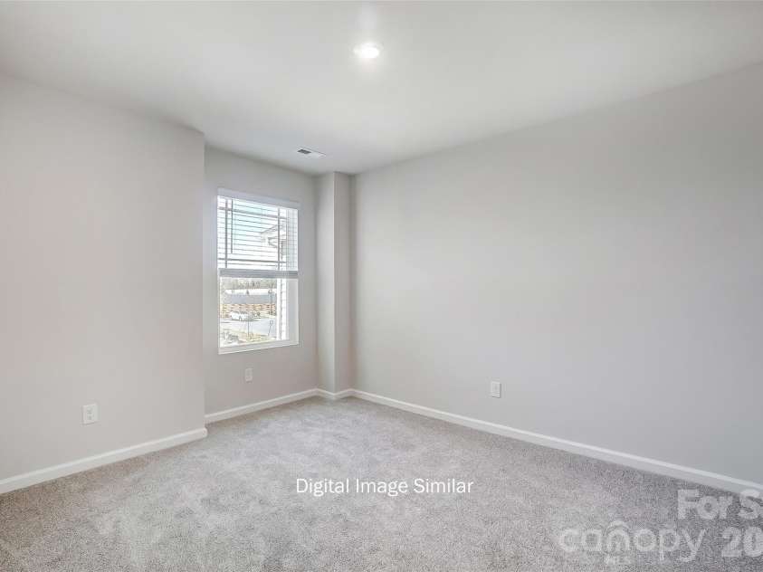 6044 Mallow Crossing Lane, Charlotte, NC 28213.  MLS# CAR4343804, YatesRealty ID 2385. 