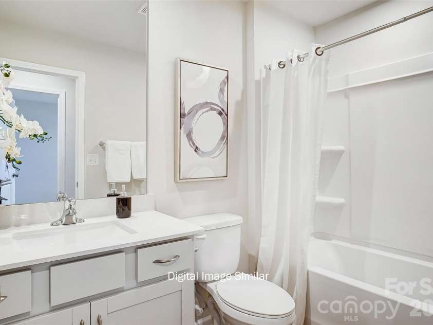 6044 Mallow Crossing Lane, Charlotte, NC 28213.  MLS# CAR4343804, YatesRealty ID 2385. 