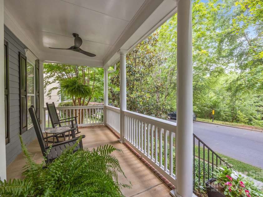 15628 Waterfront Drive, Huntersville, NC 28078.  MLS# CAR4276145, YatesRealty ID 23850. 