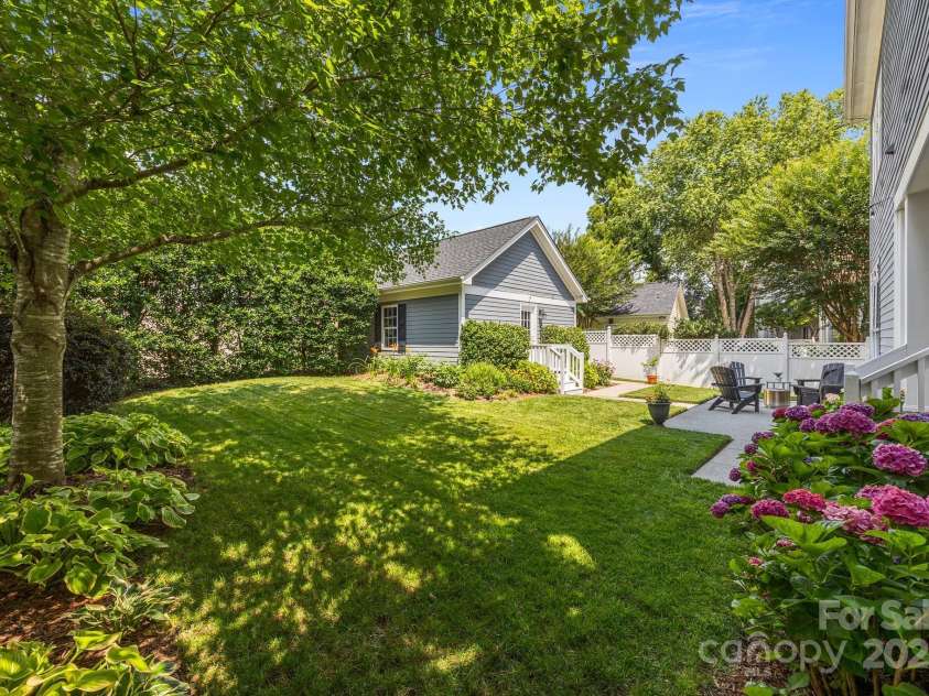 15628 Waterfront Drive, Huntersville, NC 28078.  MLS# CAR4276145, YatesRealty ID 23850. 