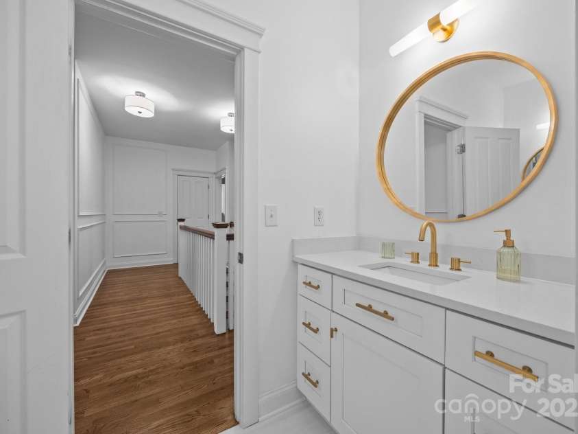 15628 Waterfront Drive, Huntersville, NC 28078.  MLS# CAR4276145, YatesRealty ID 23850. 