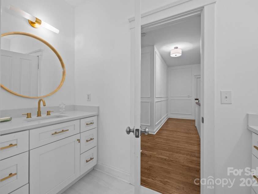 15628 Waterfront Drive, Huntersville, NC 28078.  MLS# CAR4276145, YatesRealty ID 23850. 