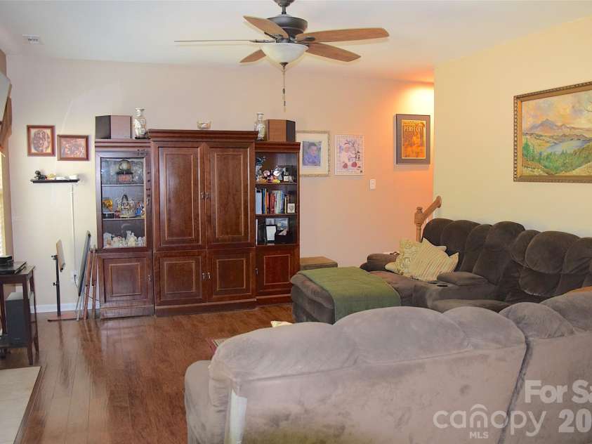 2007 Streamlet Way, Monroe, NC 28110.  MLS# CAR4376790, YatesRealty ID 23855. Living room.